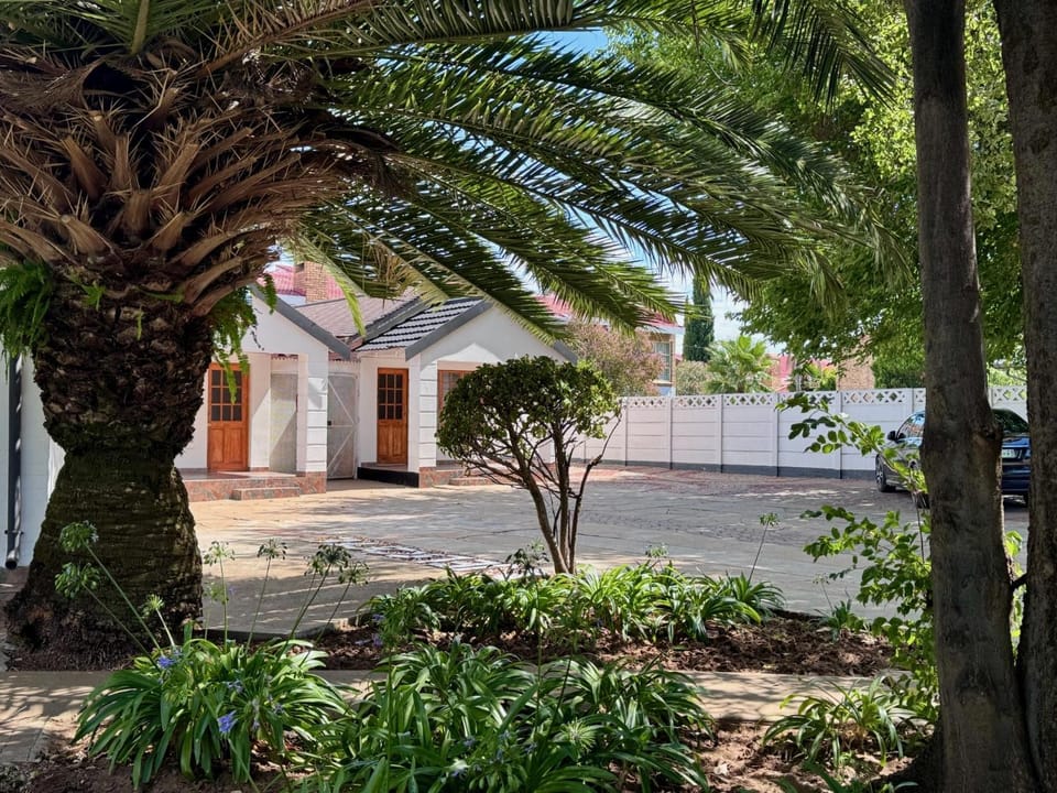 Property building, On site, Parking