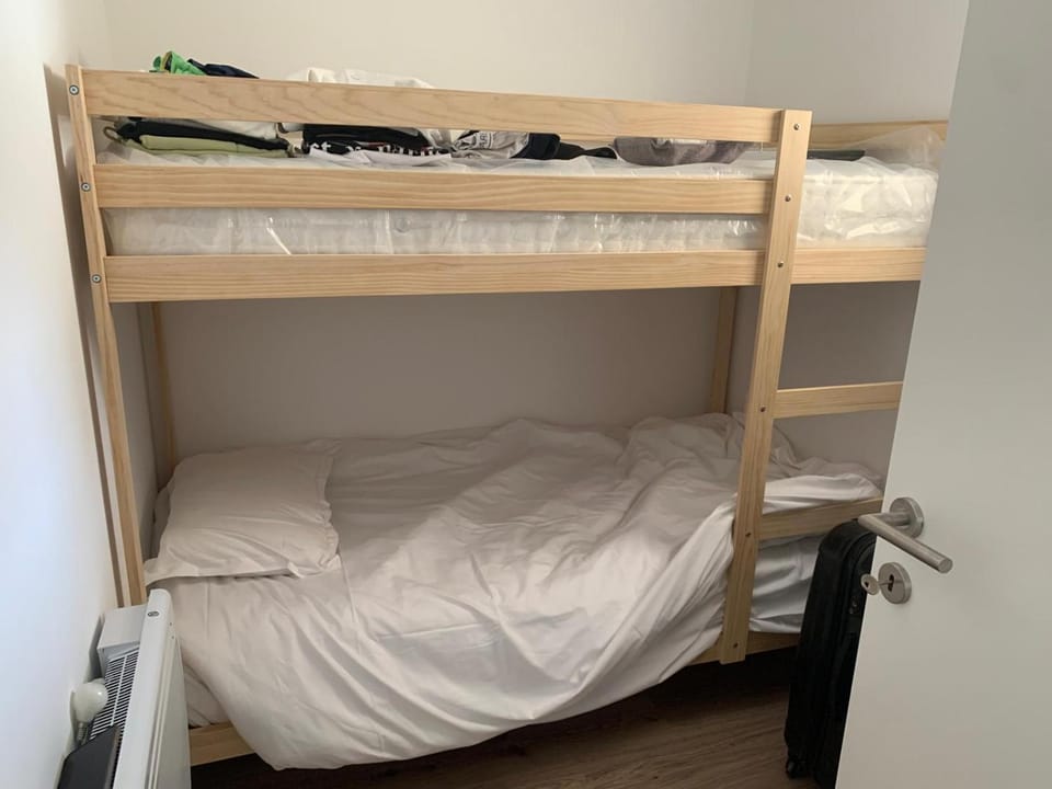 bunk bed