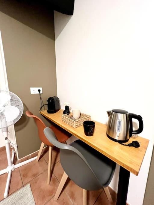 Coffee/tea facilities