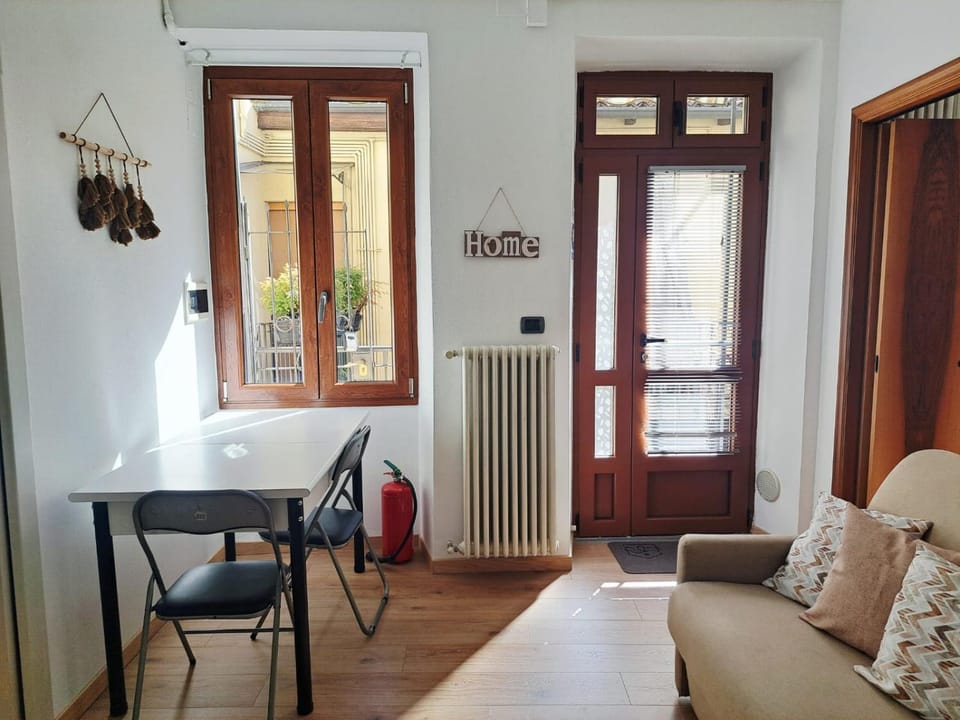Luca's Home by Quokka 360 - Close to Como Downtown Apartment in Como