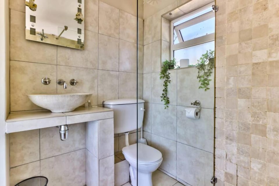 Room with a View - Green Point Apartment in Cape Town