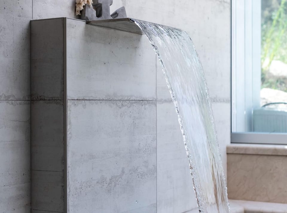 Swimming pool, Swimming pool