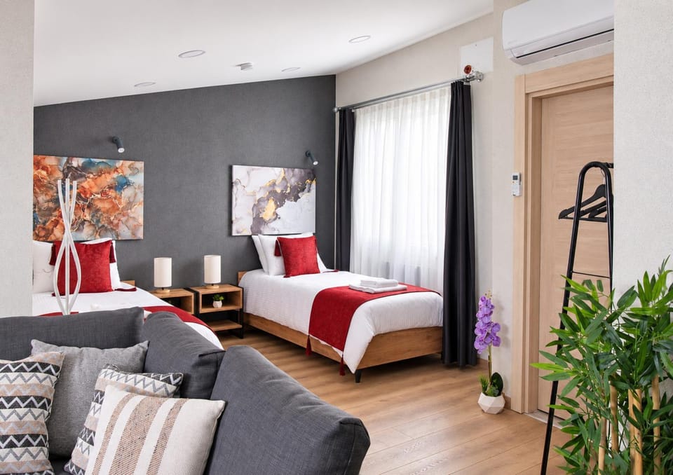 Bed, Living room, Seating area, Bedroom