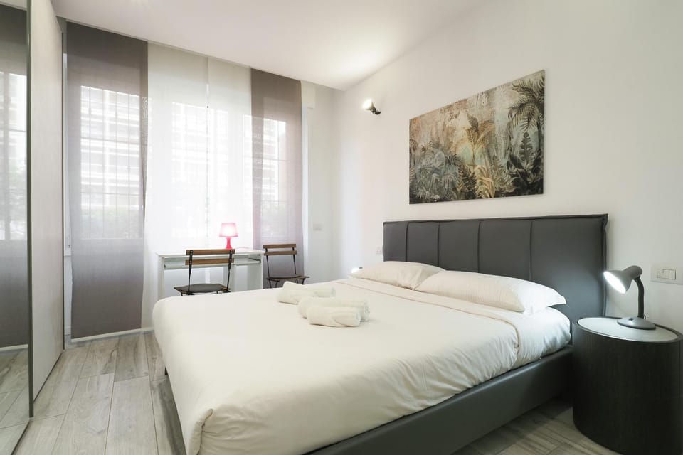 Bed, Photo of the whole room, Bedroom, wardrobe