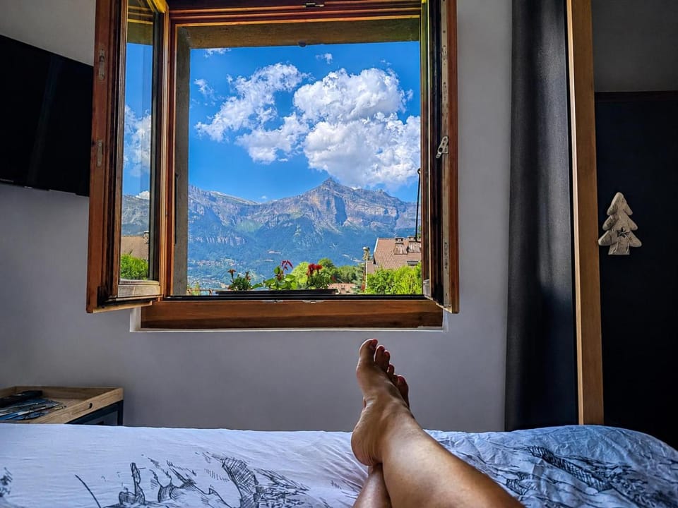 Cosy, Jardin & Montagne Proche TMB Apartment in Saint-Gervais-Bains