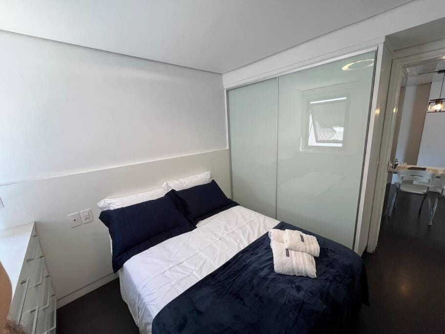 Flat moderno com vista para o mar e varanda! Apartment in Santos