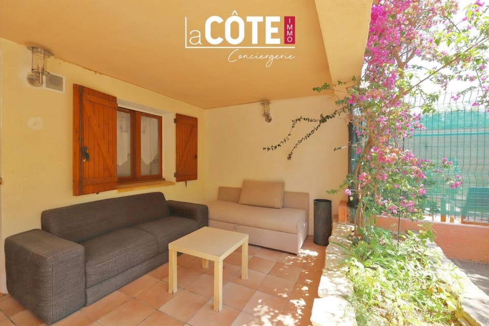 Le Bayle Apartment in Sausset-les-Pins