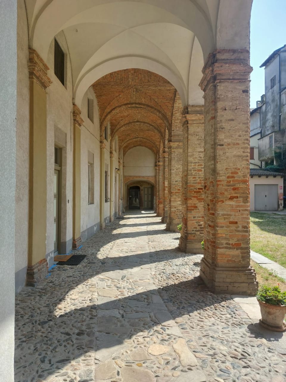 Inner courtyard view
