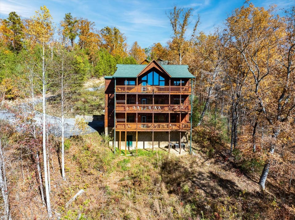 Wildbriar Inn By Colonial Properties Chalet in Sevier County