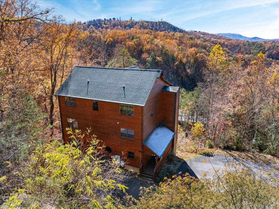 Wildbriar Inn By Colonial Properties Chalet in Sevier County