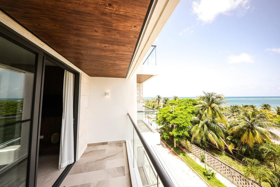 View (from property/room), Balcony/Terrace, Sea view