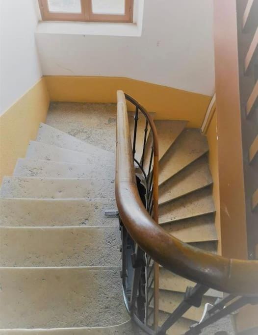Appartement T3 4 à 6 personnes Apartment in Villeurbanne