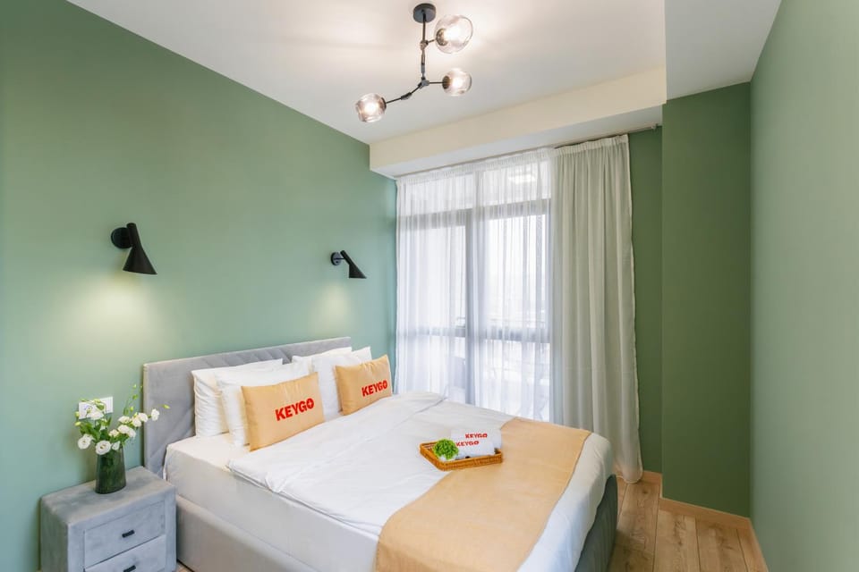Bedroom, towels
