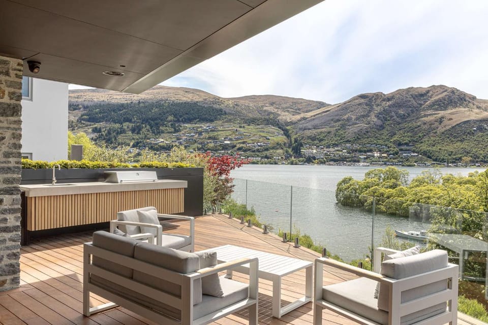 BBQ facilities, Lake view, Mountain view