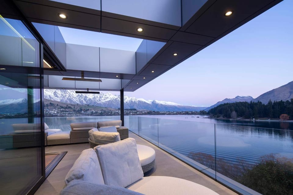 Winter, Balcony/Terrace, Lake view, Mountain view