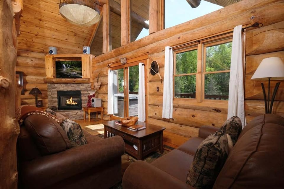 Big Timber Big Logs, Bigger Memories Chalet in Pigeon Forge