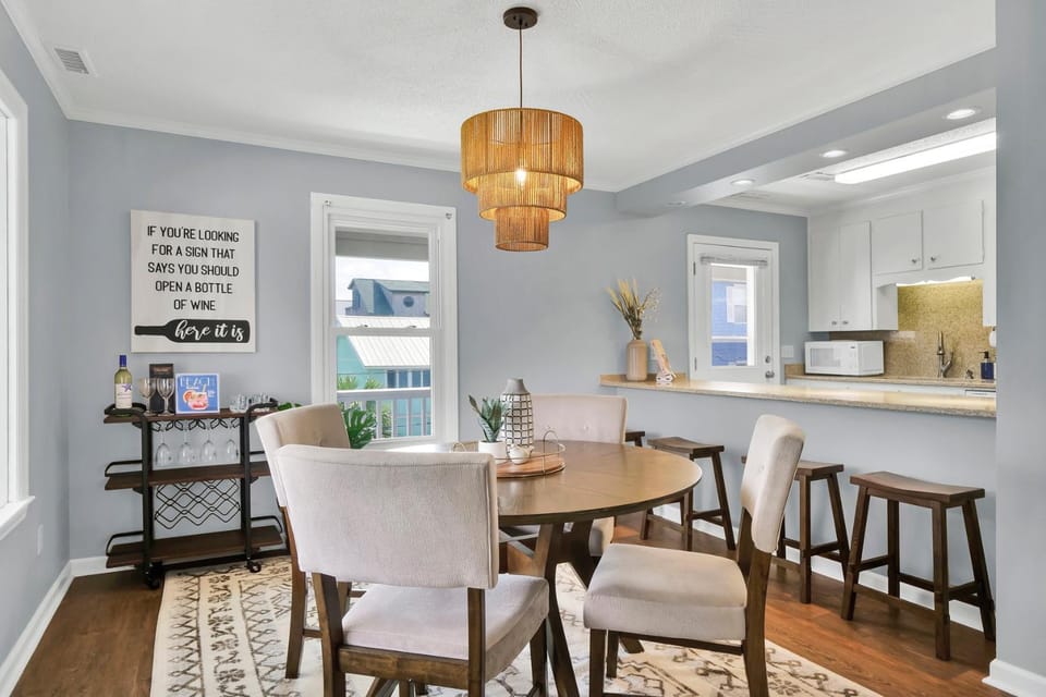 Gray Whale by Sea Scape Properties House in Wrightsville Beach