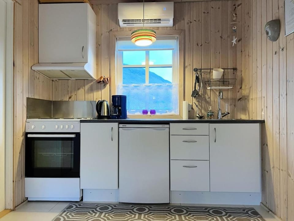 Discover this Well-Appointed Cottage H House in Europe
