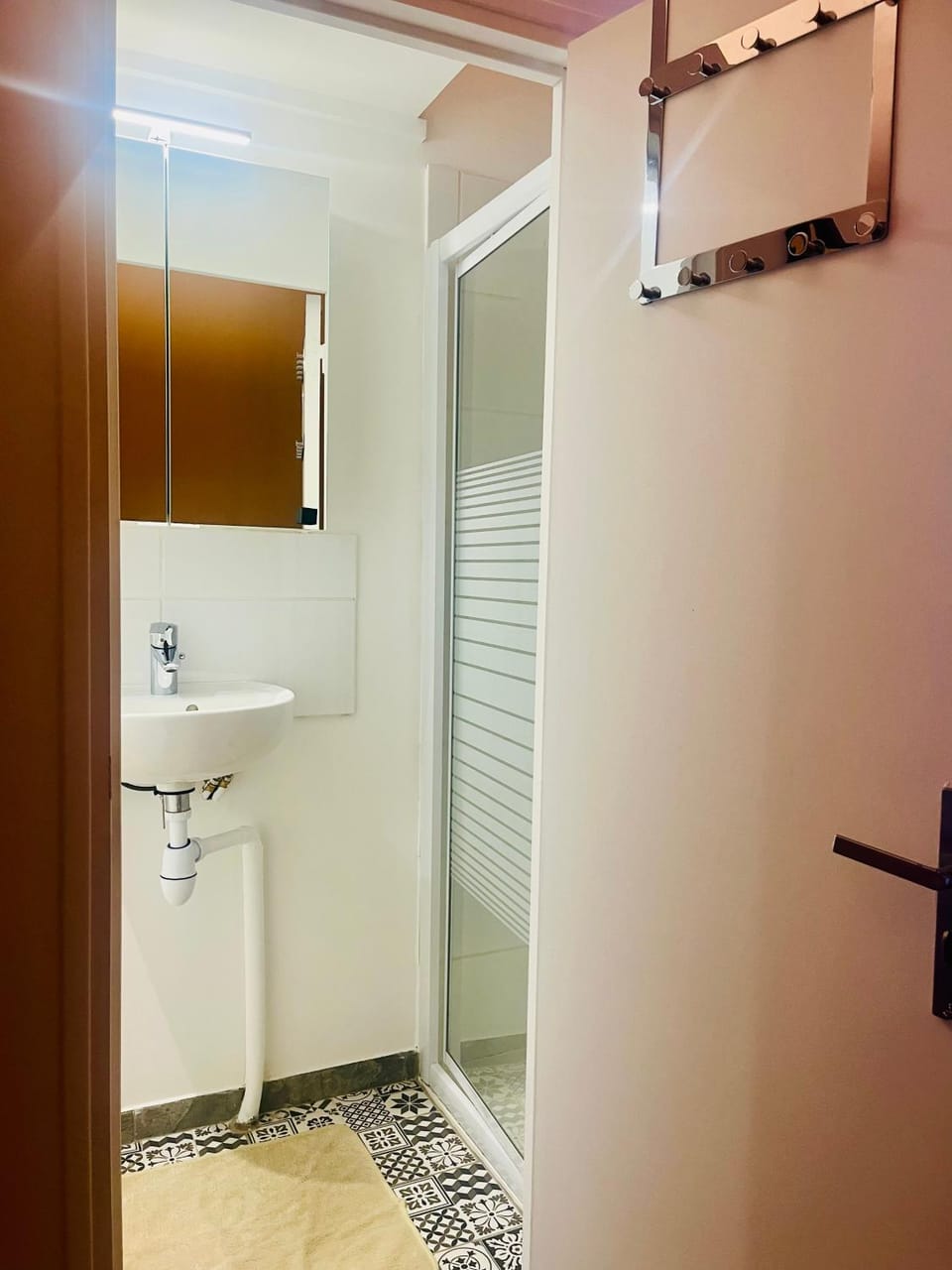 Shower, Bathroom