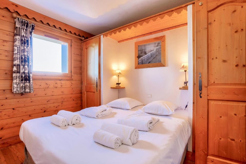 Bed, Bedroom, furniture