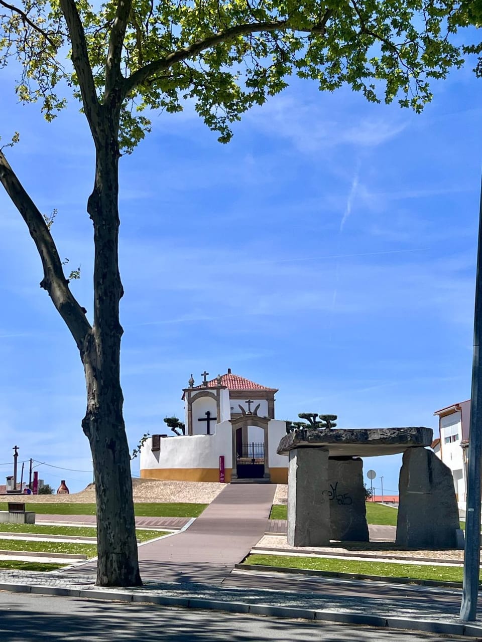 Off site, Landmark view