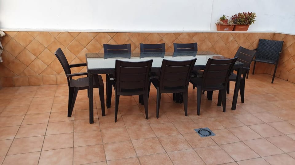 Casa céntrica, 3 dormitorios, gran terraza, cerca de la playa House in Punta Umbría