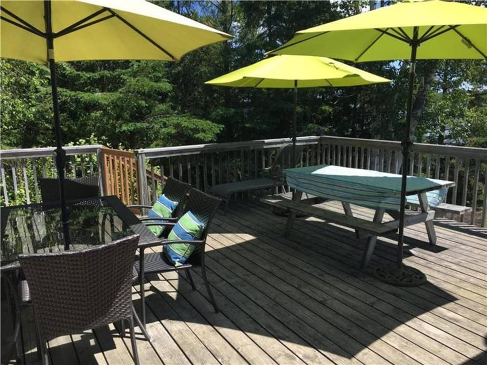 Patio, Seating area, Dining area
