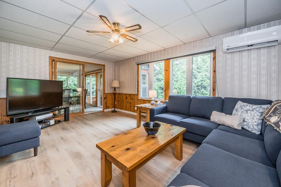 TV and multimedia, Living room