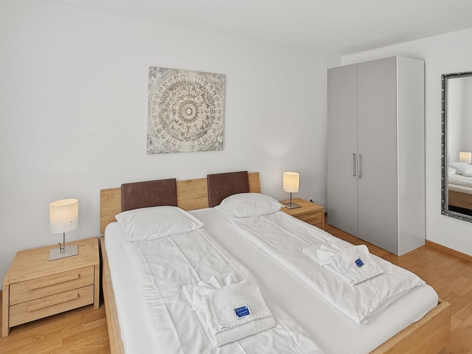 Bedroom, wardrobe