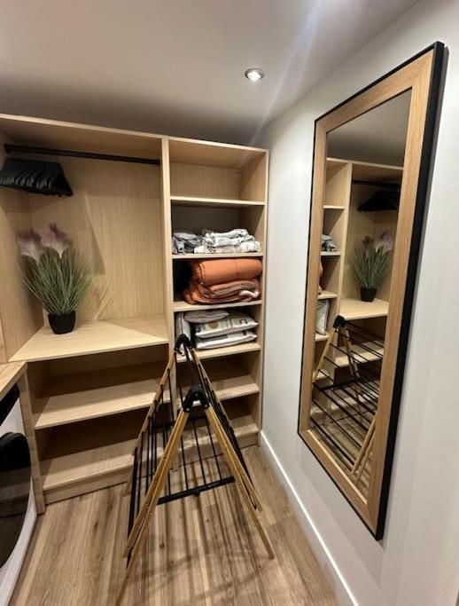 Photo of the whole room, wardrobe