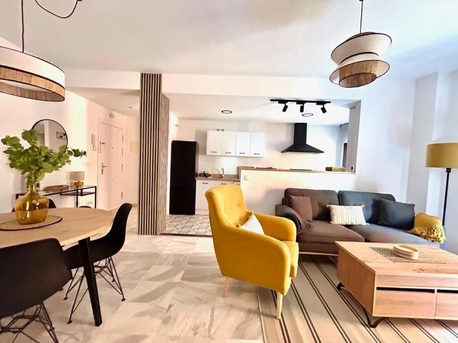 Hispalis plaza del Duque Apartment in Seville