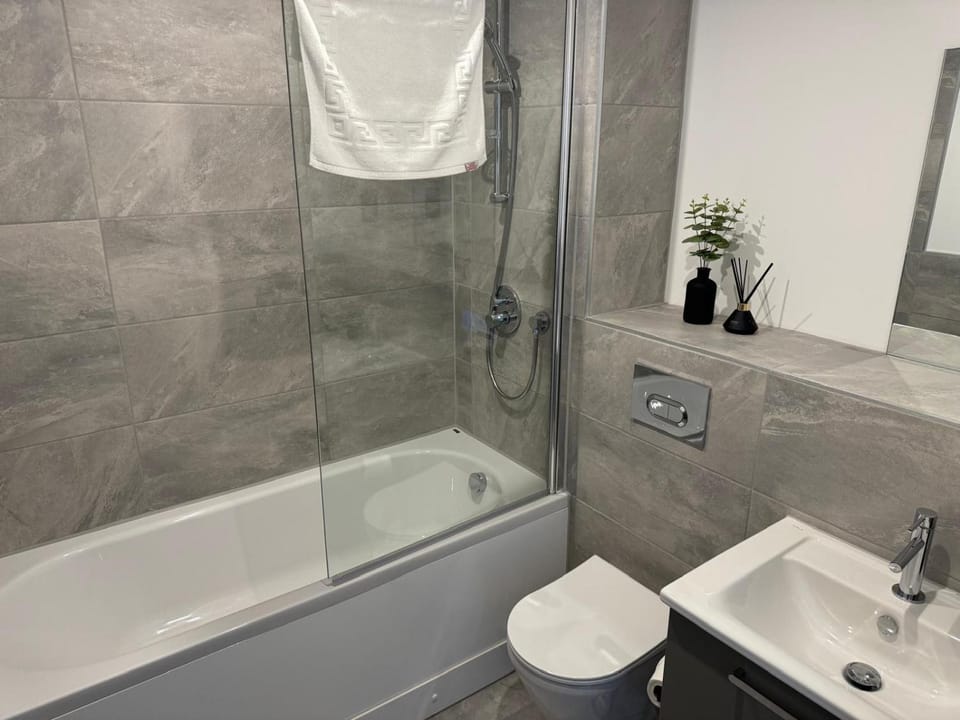 Shower, Bathroom, Bath