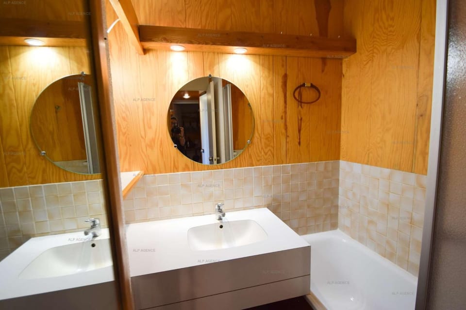 Résidence Le Squaw Valley - Studio divisible 4 pers - LE SQAUW VALLEY -016SQ - PLAGNE VILLAGES MAE-3351 Apartment in Mâcot-la-Plagne