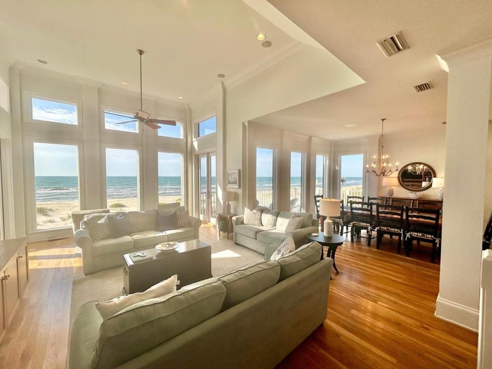 Southern Splendor-BF-Private Pool-6BR House in Saint George Island
