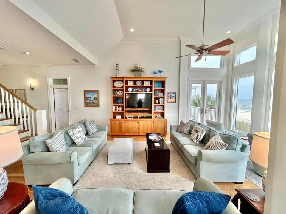 Southern Splendor-BF-Private Pool-6BR House in Saint George Island