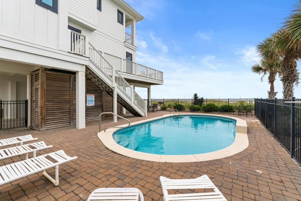 Southern Splendor-BF-Private Pool-6BR House in Saint George Island