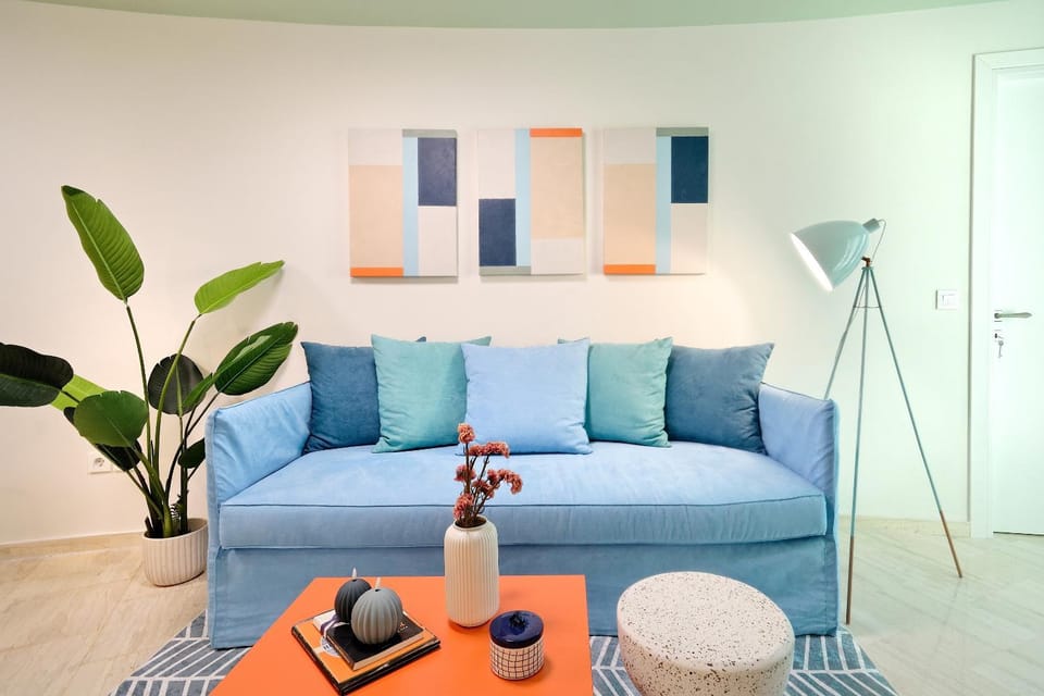 Living room, Seating area