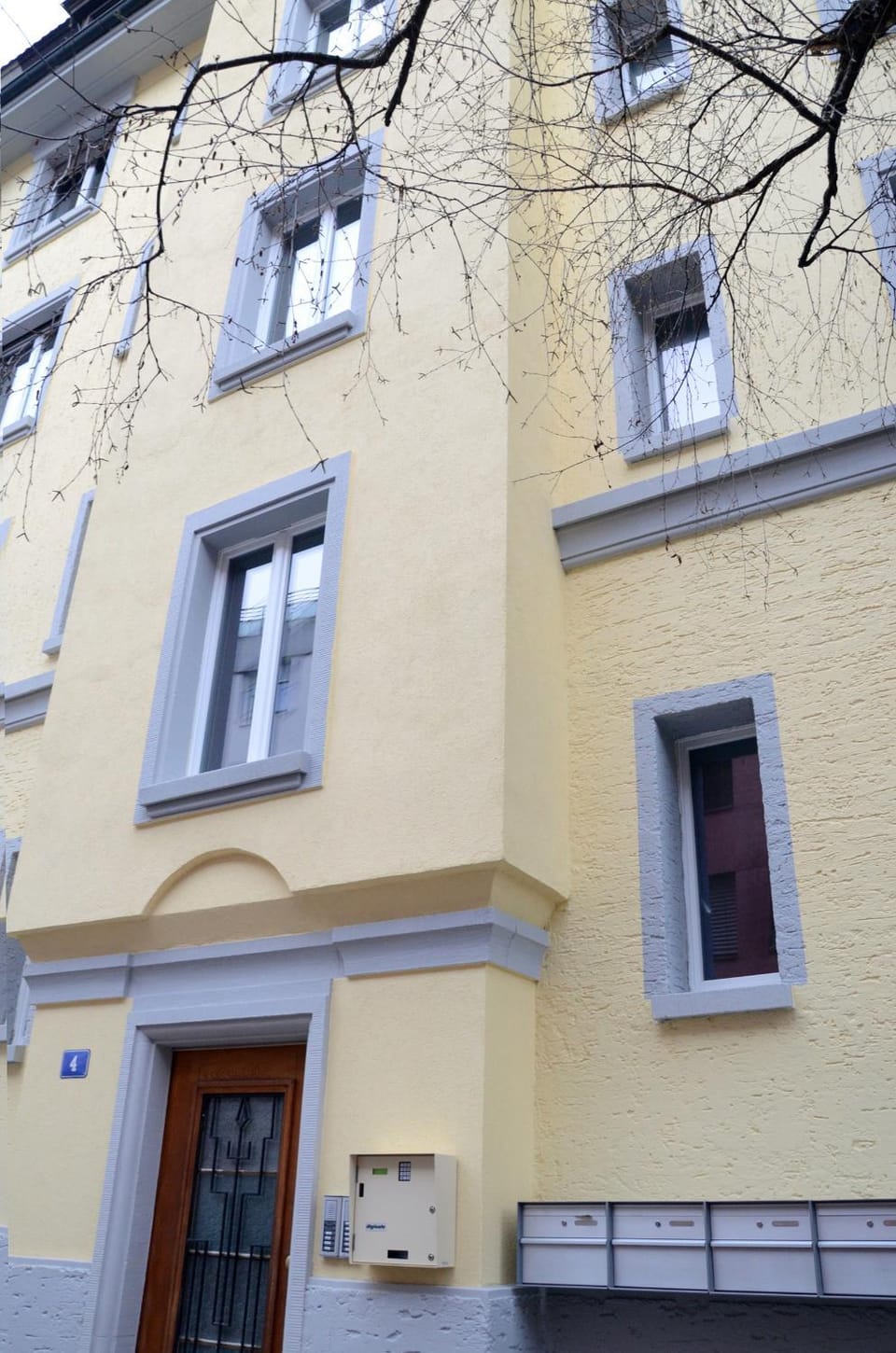 Property building, Facade/entrance