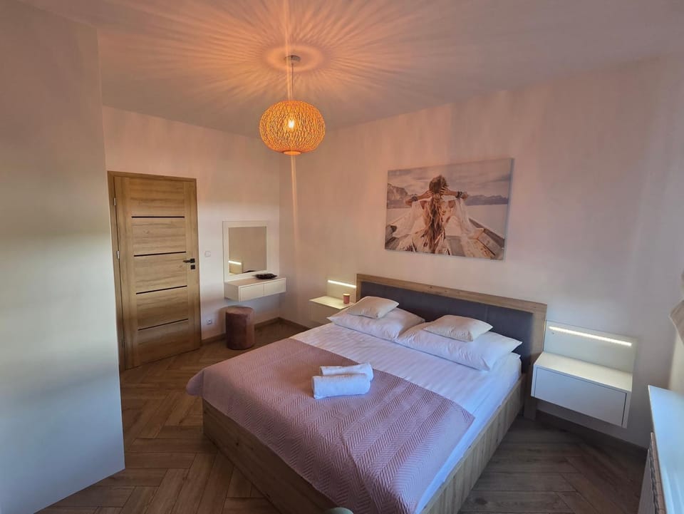 Bed, Bedroom, furniture