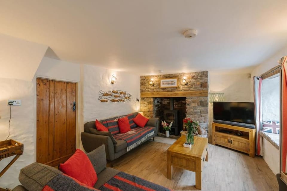 Seacombe Cottage, Combe Martin House in North Devon District