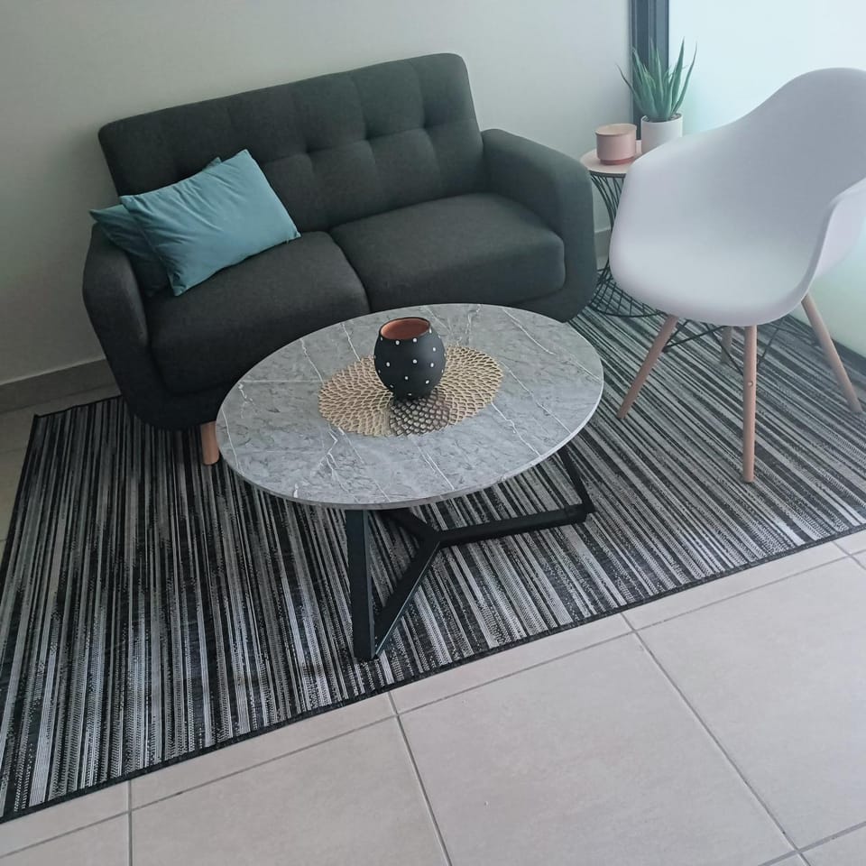 Urban stay on Hilton Apartment in Sandton