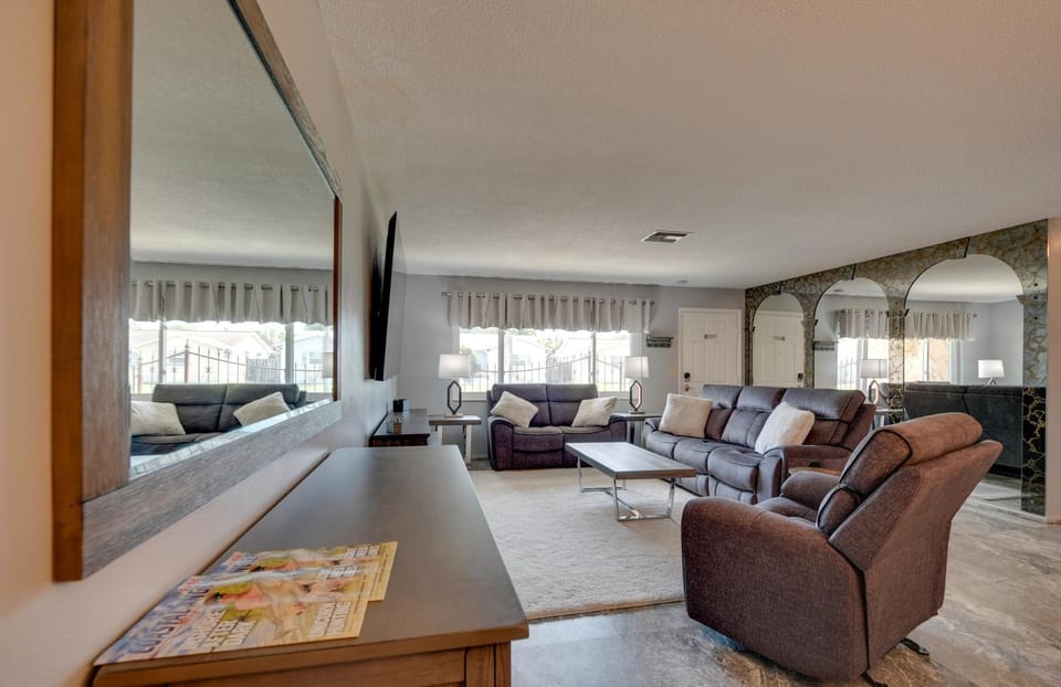 Home Near Werner-Boyce and New Port Richey! House in Florida