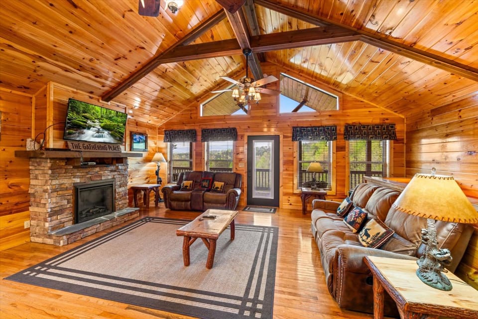 Key Bluff Unlock Your Mountain Escape Chalet in Pigeon Forge