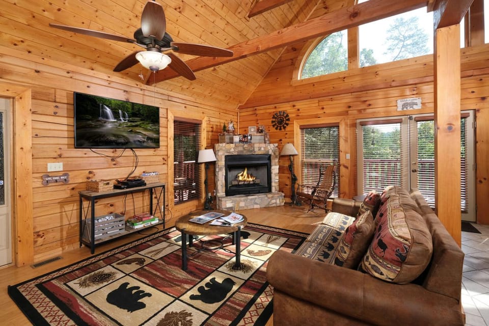 Piper's Playground Where Fun Comes to Stay Chalet in Gatlinburg