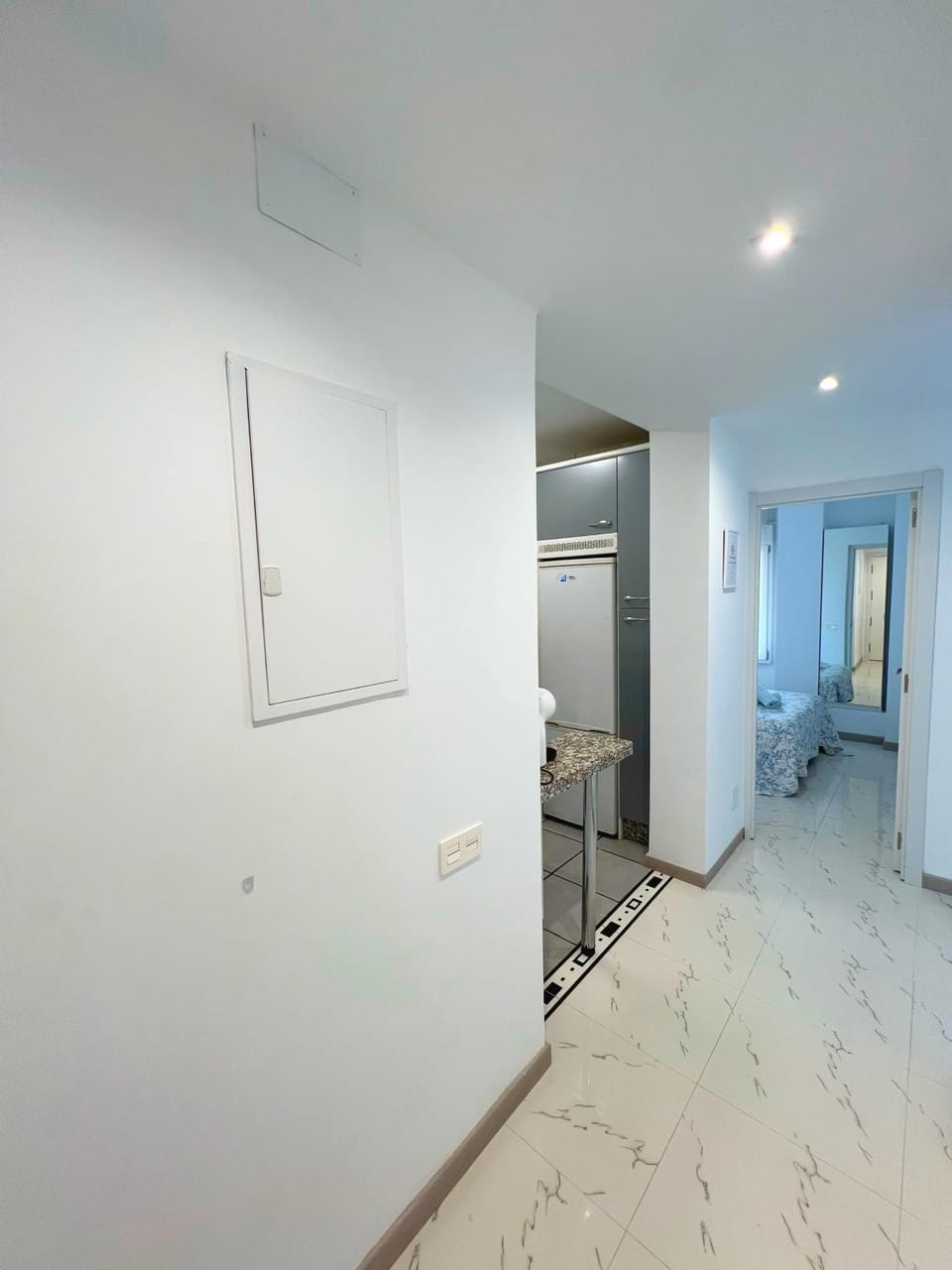 Kitchen or kitchenette, Lobby or reception