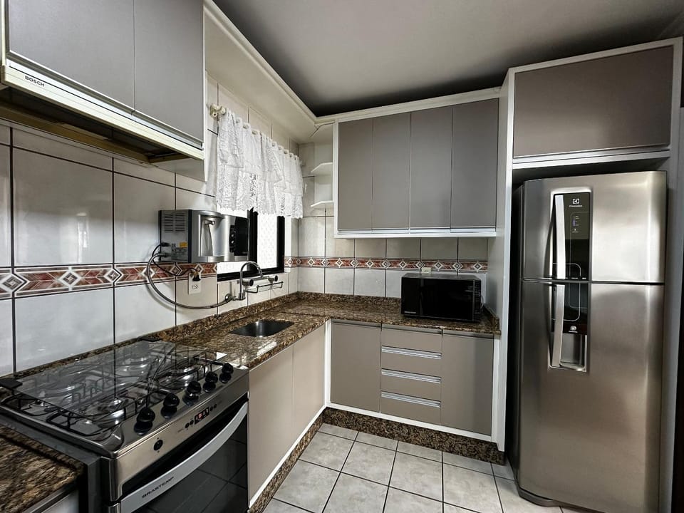 Kitchen or kitchenette, minibar, oven, pet friendly, stove