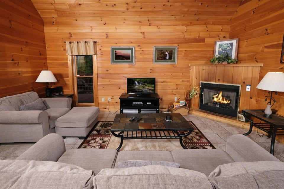 Hidden Ecstasy Your Secret Mountain Bliss Chalet in Sevier County