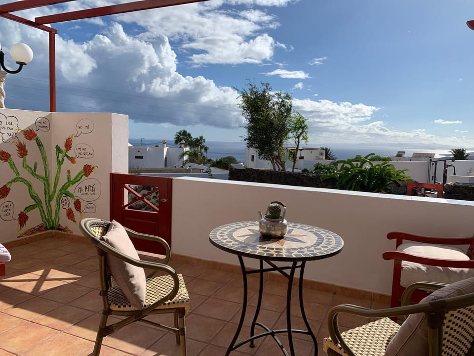View (from property/room), Balcony/Terrace