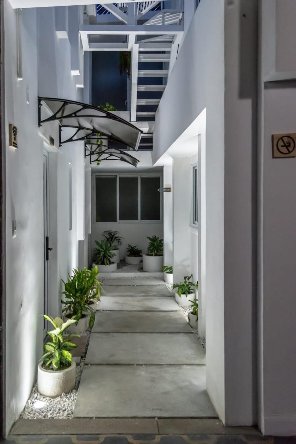 Modern and Relaxing Near CC Miraflores and Forum Majadas H2 Apartment hotel in Guatemala City