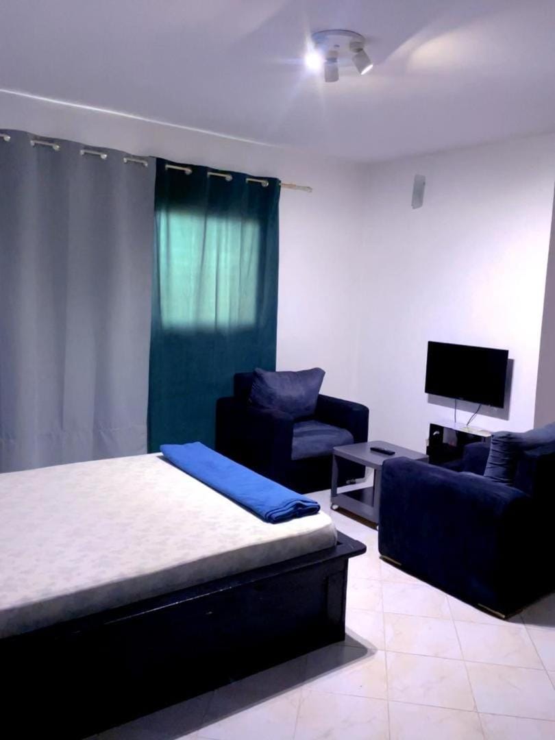 RESIDENCE ADSL Studio BOUYGUES Hotel in Dakar